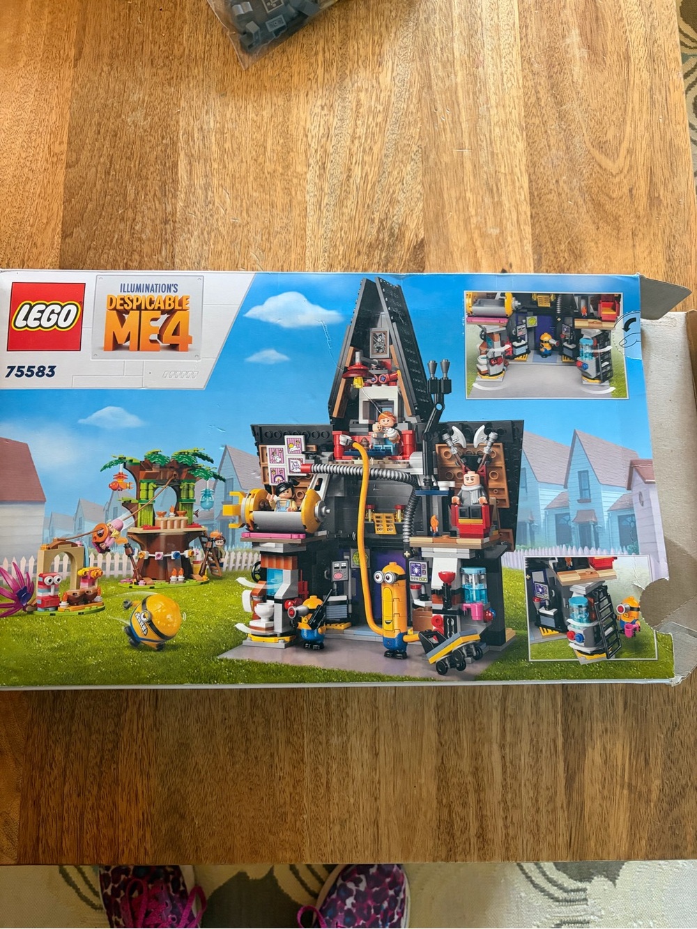 LEGO Despicable Me 4 Minion Gru’s mansion